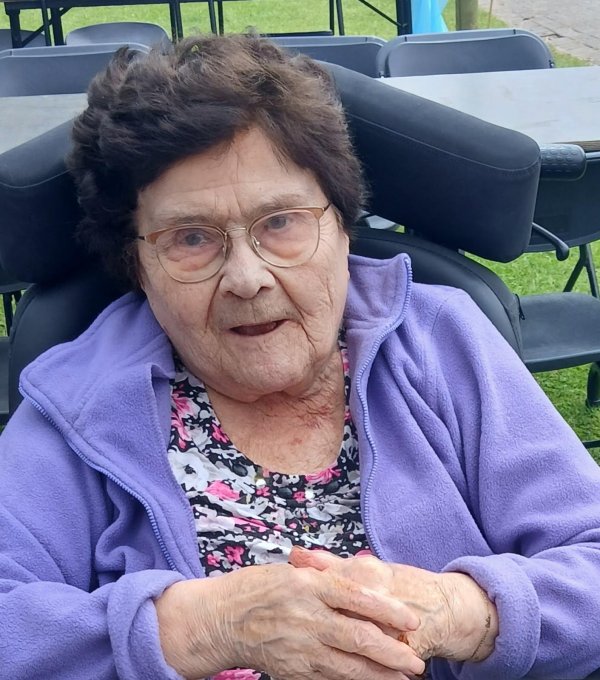 Germaine Van Tichelt