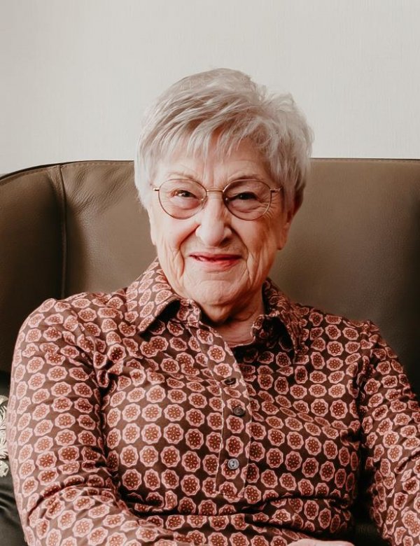 Jacqueline Mayeur