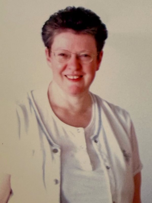 Yolande Stappaerts